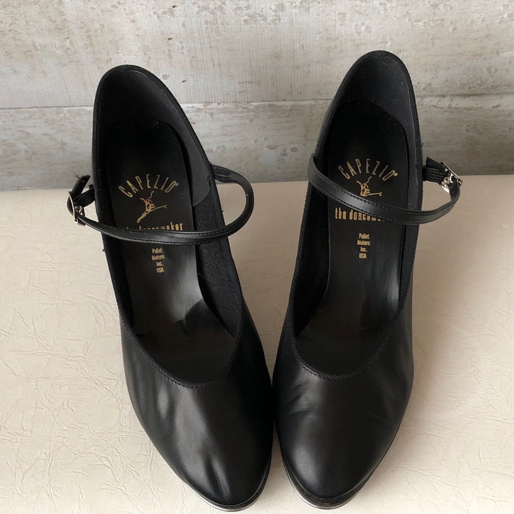 Capezio Manhatten Xtreme tap shoes Mary Janes